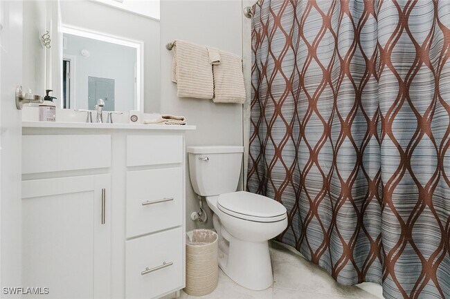 Building Photo - 6082 National Blvd