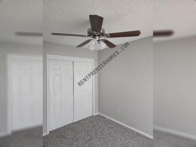 Building Photo - 1805 Dorchester St