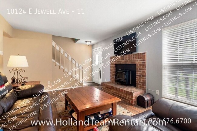Building Photo - 10124 E Jewell Ave