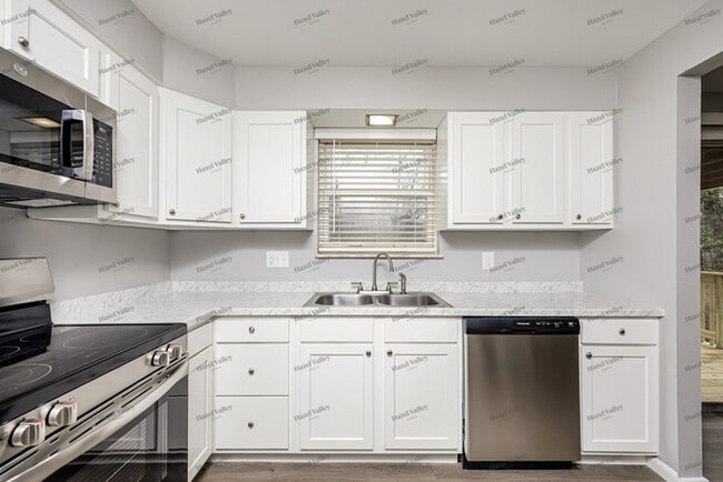 Building Photo - 1786 Keith Dr