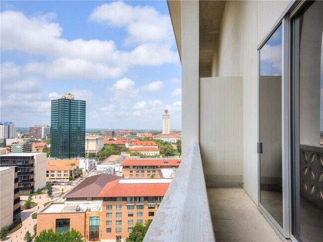 Building Photo - 1801 Lavaca St