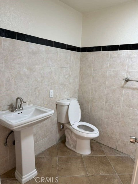 Building Photo - 6576 Lorena Ave