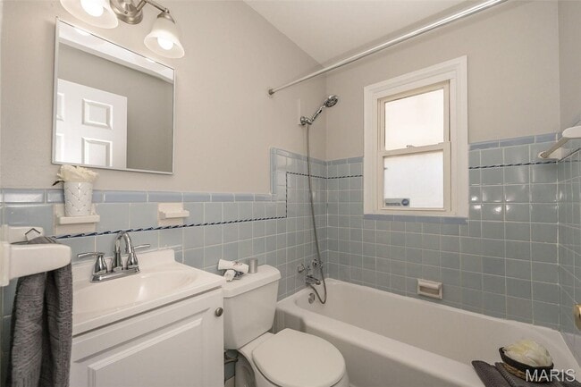 Building Photo - 10217 Cabot Dr