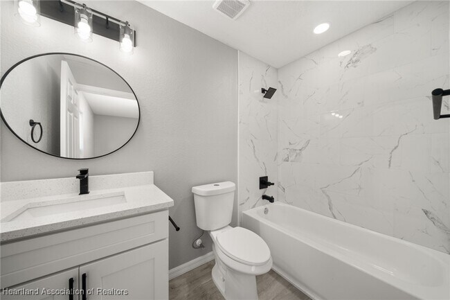 Building Photo - 6303 Red Cedar Rd