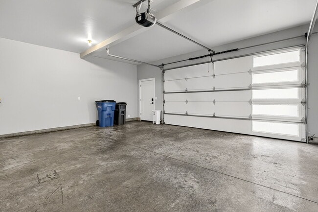 Building Photo - 11903 NE 109th Wy