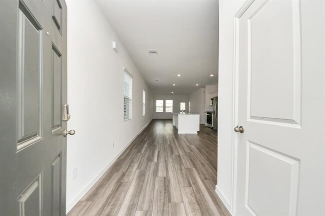 Building Photo - 10308 Tuscan Vly Dr