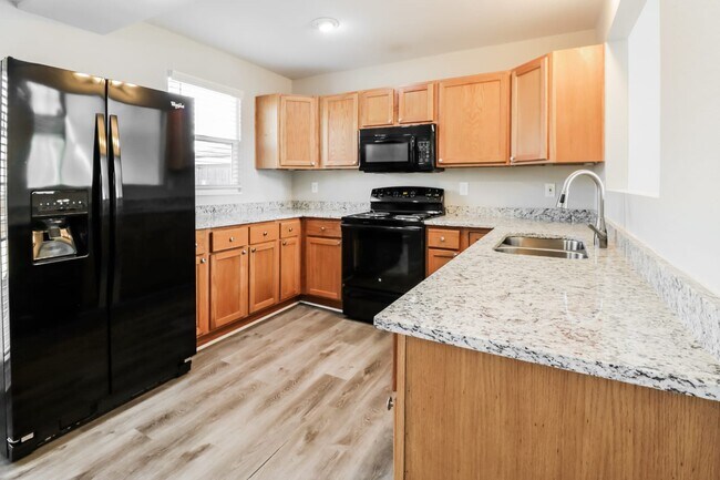 Building Photo - 37 Pierce Street