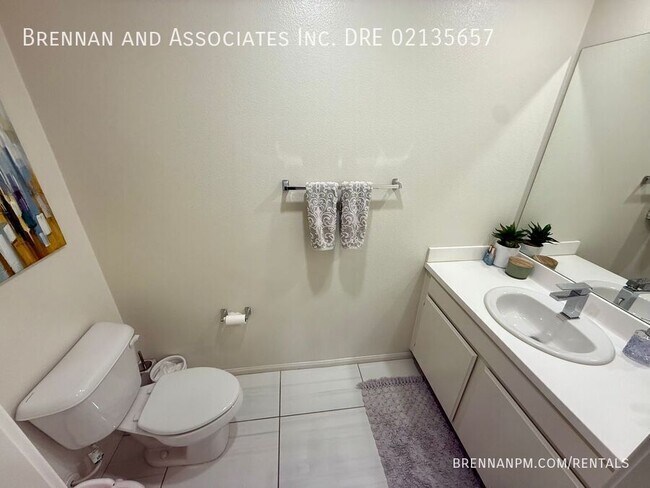 Building Photo - 1455 Banahaw Way