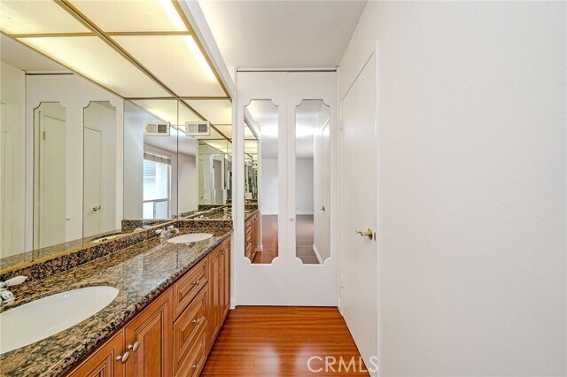 Building Photo - 8175 Mammoth Cir