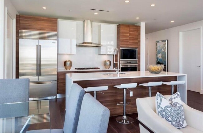 Building Photo - Modern Hi-Rise in Plano, Legacy West