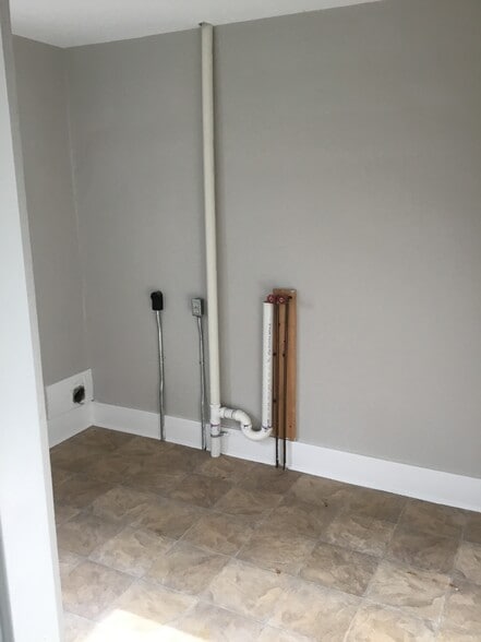 Building Photo - 2801 Wayne St