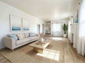 Building Photo - 7449A La Jolla Boulevard