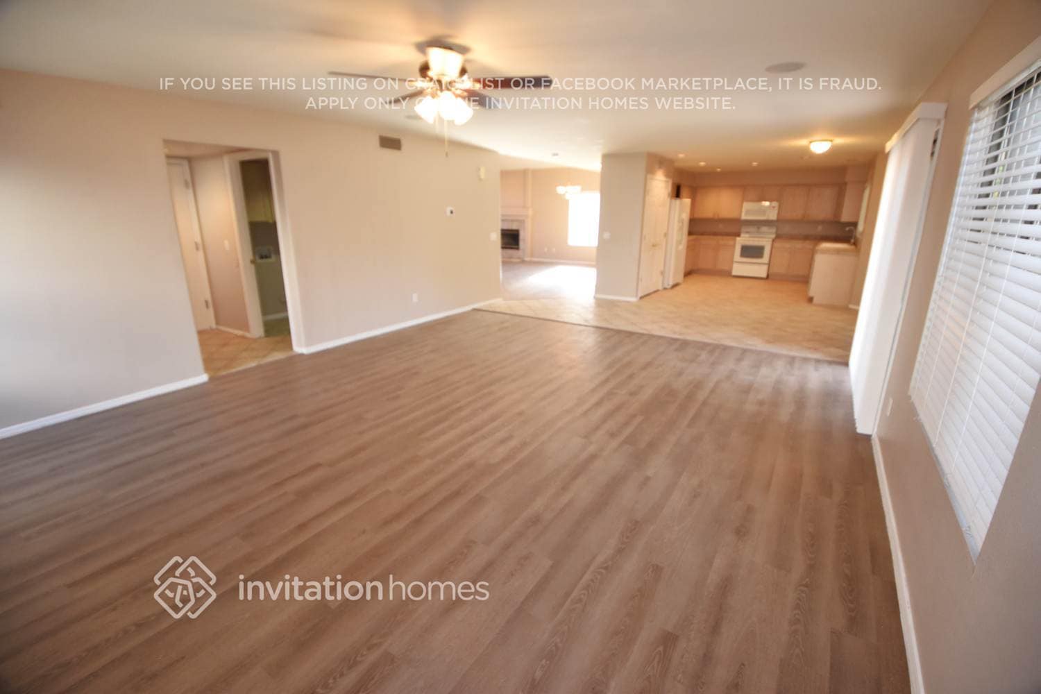 Building Photo - 16180 N 159th Ave