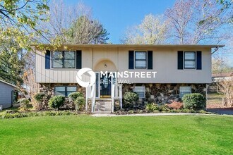 Building Photo - 3 Bedroom Pet-Friendly Home in POWELL, TN ...