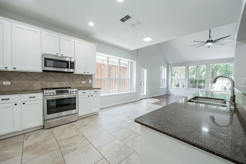 Building Photo - 2711 Eganridge Ln