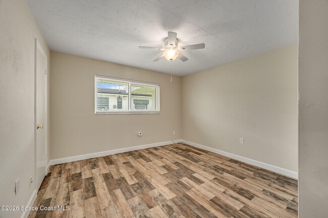 Building Photo - 458 Sandpiper Dr
