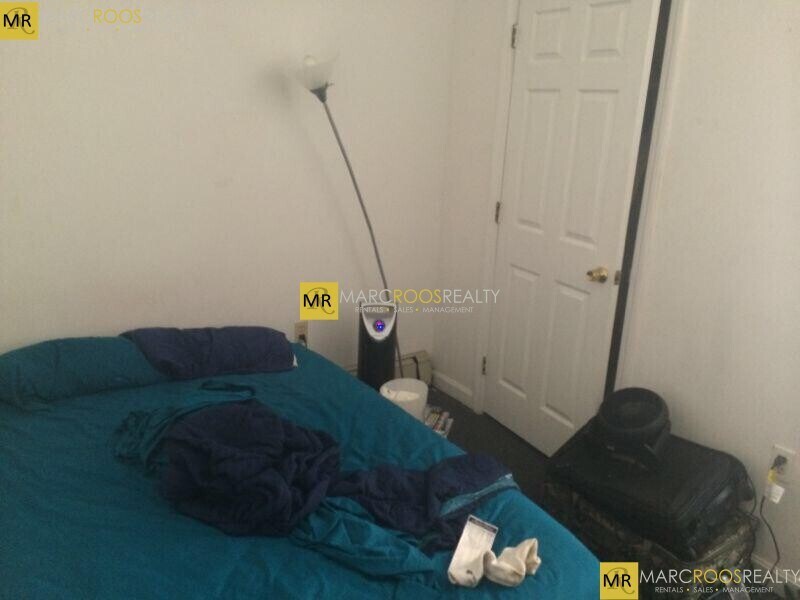 Building Photo - 168 Northampton St