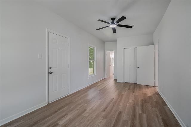 Building Photo - 1421 S Scullin Ave