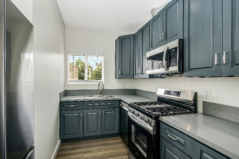 Building Photo - 3718-3726 First Ave.