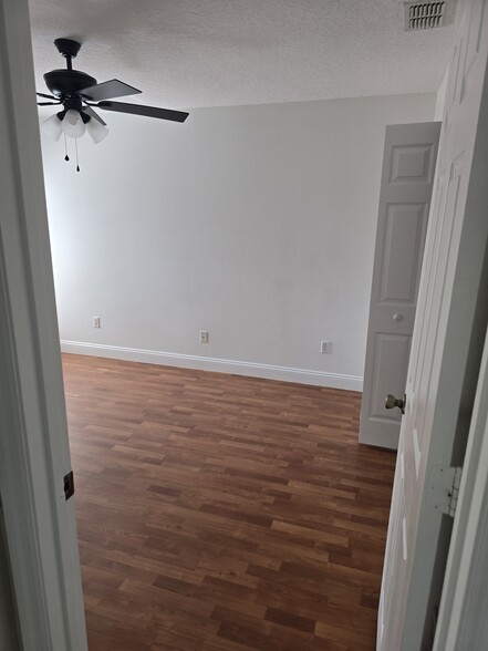 2nd Bedroom - 1552 Nightfall Dr