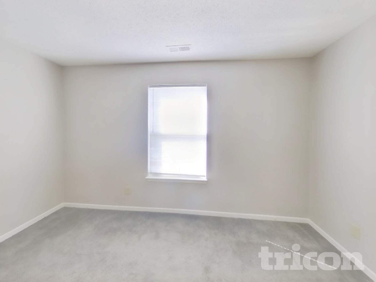 Building Photo - 121 Winterwood Dr