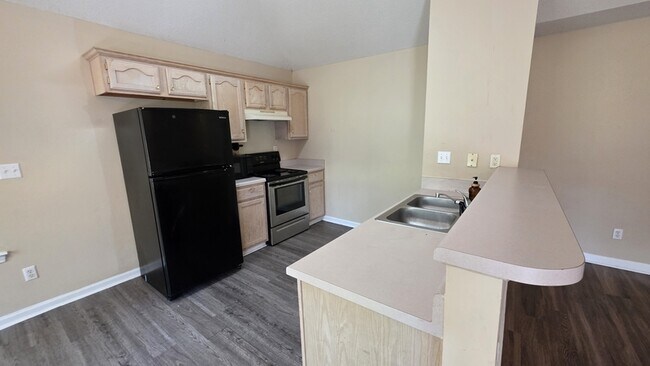 Building Photo - 7115 Lindsey Leaf Cove