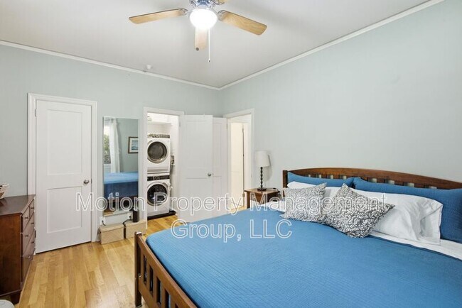 Building Photo - 430 Lindbergh Drive NE