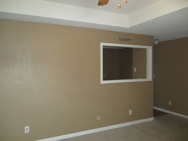 Building Photo - 3169 Buckhorn Ct