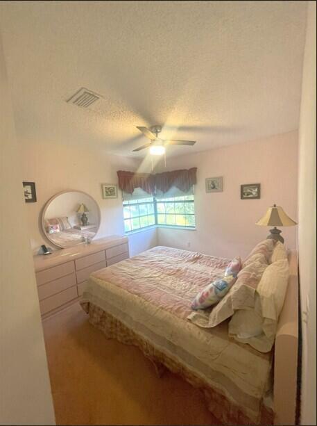 Building Photo - 5415 Verona Dr