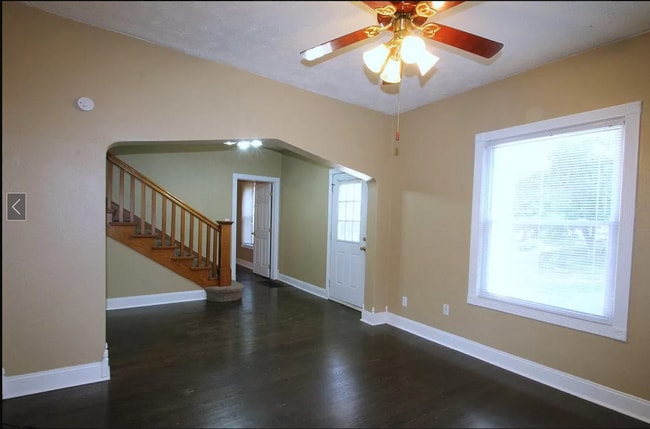 Building Photo - 6547 Bedford Ave