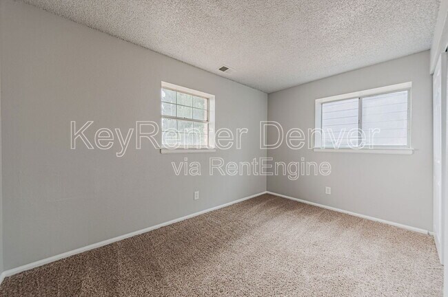 Building Photo - 4560 Eureka Ct
