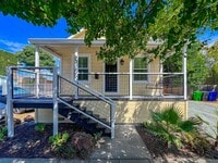 Building Photo - Charming Downtown Napa Cottage with Large Fenced Yard & Ample Parking