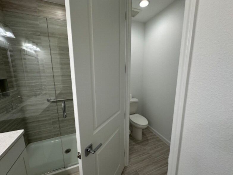 Building Photo - 8982 Coral Reef Wy