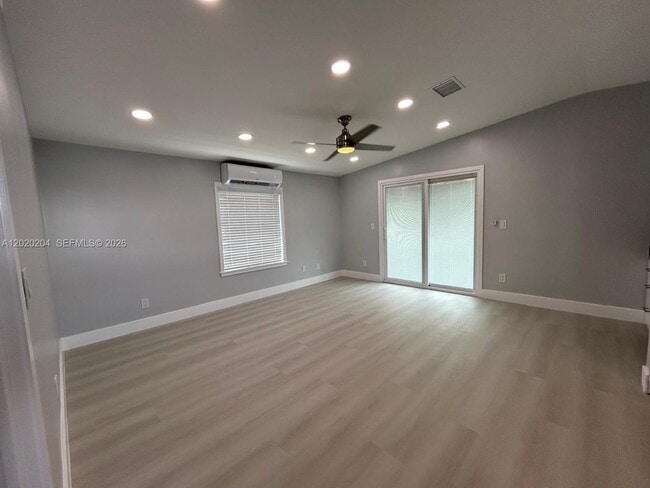 Building Photo - 740 NW 219th Ave