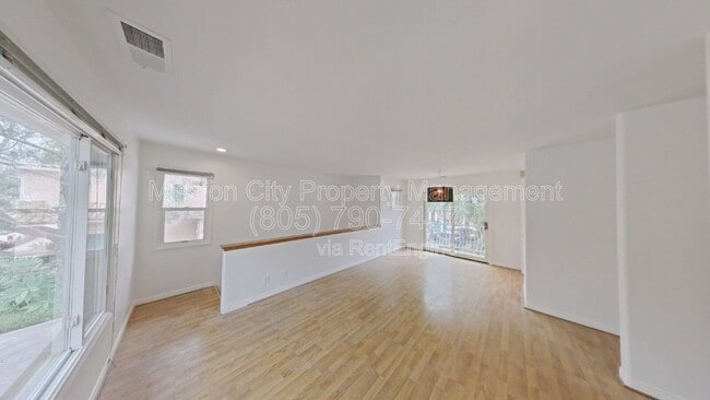 Building Photo - 220 Meigs Rd
