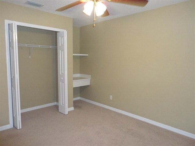 Building Photo - 12816 Valley Ridge Road