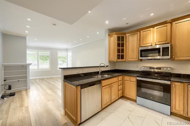 Building Photo - 2700 E Cherry Creek S Dr