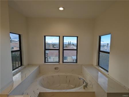 Building Photo - 42057 Parkmont Dr