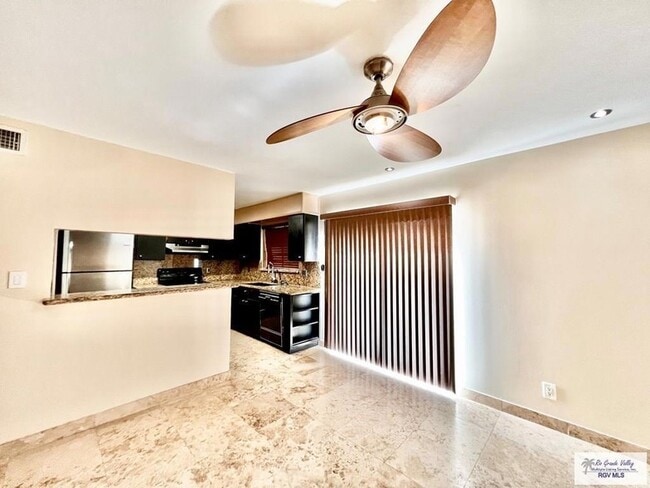 Building Photo - 2901 Central Blvd