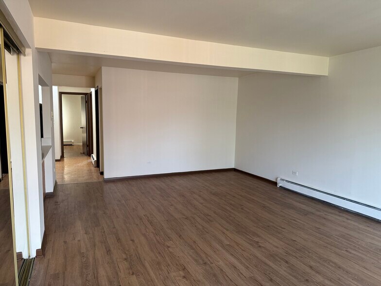 Building Photo - 490 Pleasant Run Dr