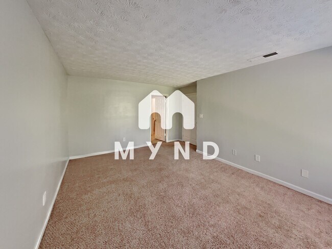 Building Photo - 3575 Oakvale Rd Unit 405