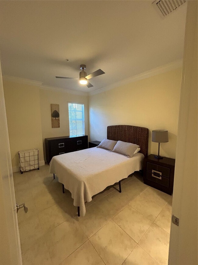 Building Photo - 226 N Latitude Cir