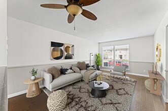 Building Photo - 2515 Shakespeare St