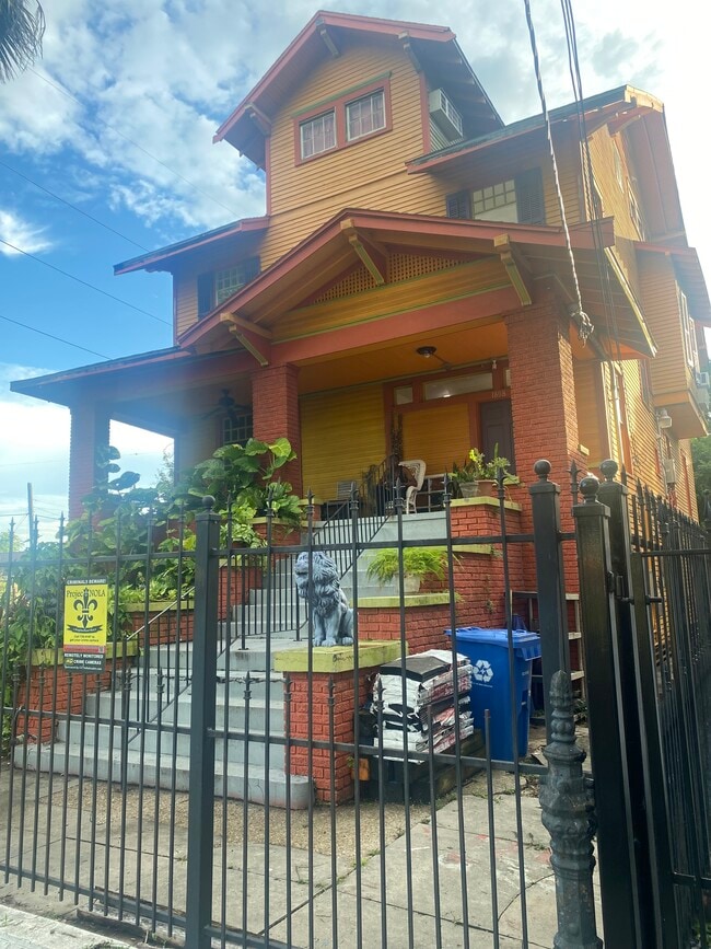 Building Photo - 1808 Elysian Fields Ave