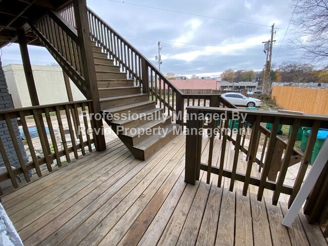 Building Photo - The Gables at Auburndale!