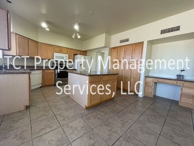 Building Photo - Gorgeous Home Now Available in Desirable L...