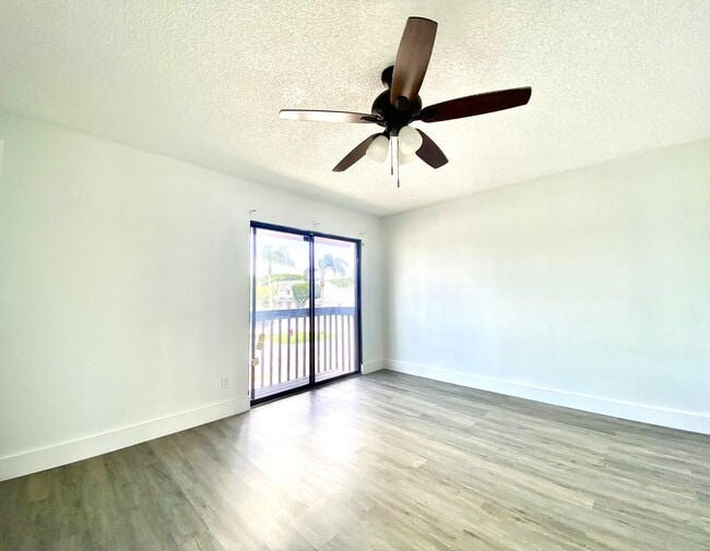 Building Photo - 4104 Inlet Cir