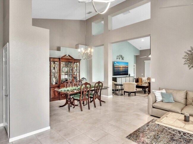 Building Photo - 8253 Horseshoe Bay Rd