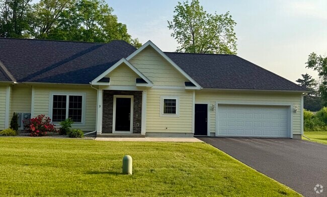 Building Photo - 3 Mallard Brook Ln