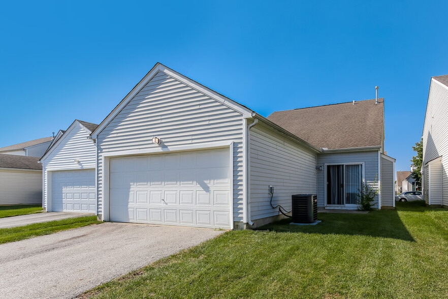Building Photo - 6303 Artesia Dr